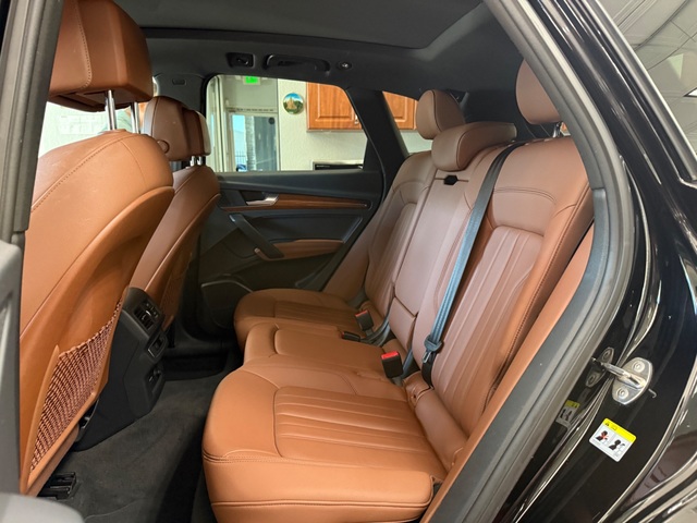 2021 Audi Q5 Premium Plus