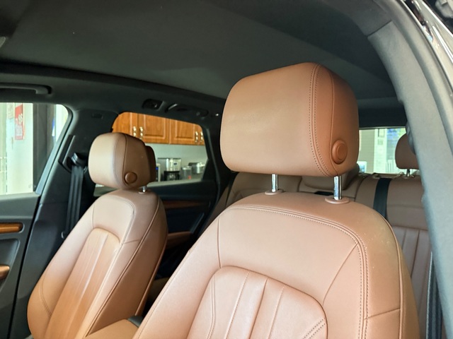 2021 Audi Q5 Premium Plus