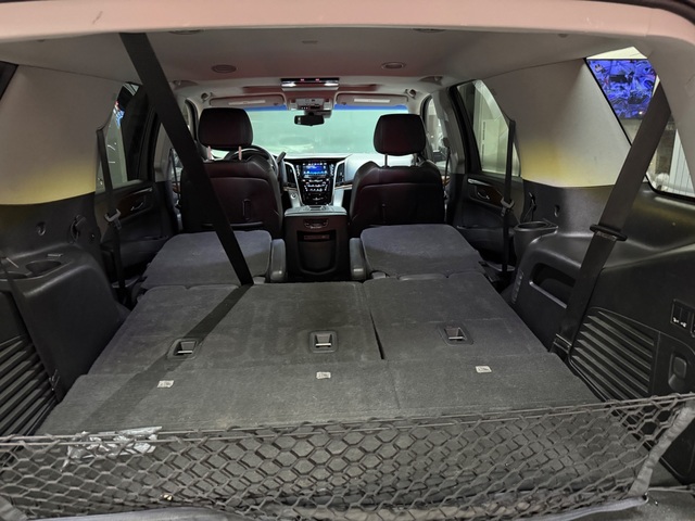 2019 Cadillac ESCALADE Luxury