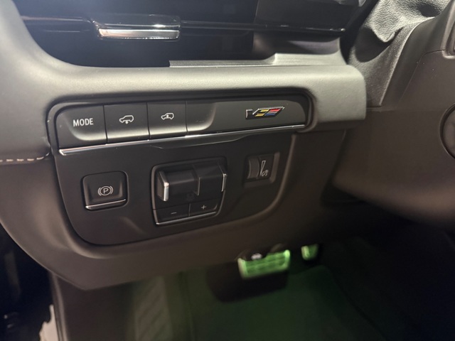 2023 Cadillac ESCALADE V Series