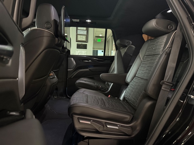 2023 Cadillac ESCALADE V Series