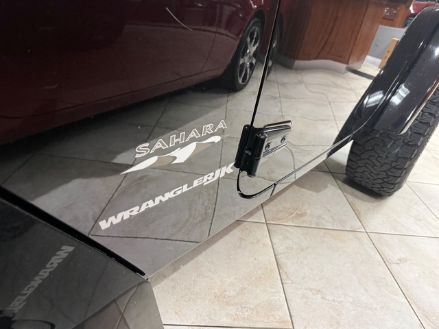 2018 Jeep WRANGLER JK SAHARA