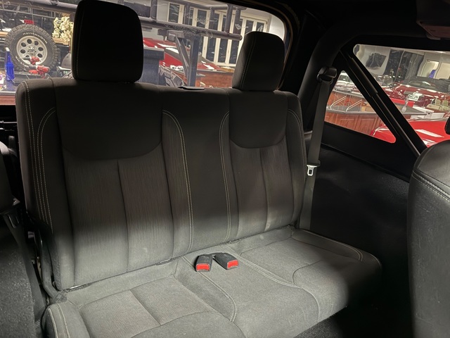 2018 Jeep WRANGLER JK SAHARA