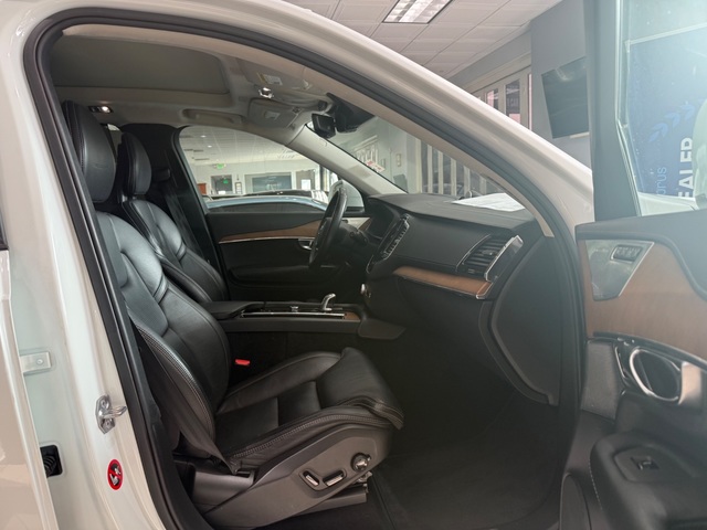 2018 Volvo XC 90 T8 Inscription Hybrid