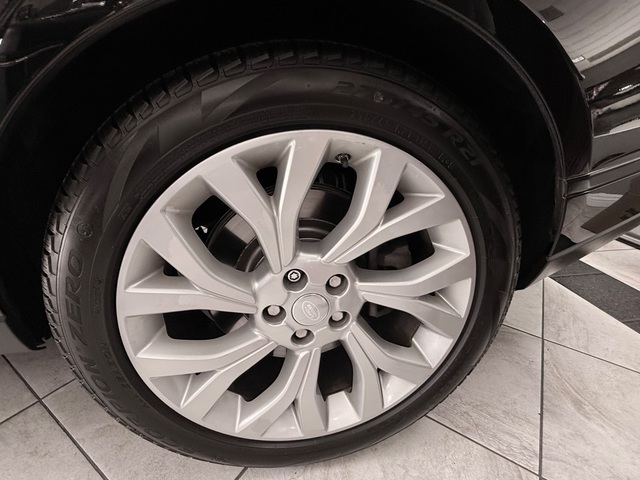 2019 Land Rover Range Rover HSE