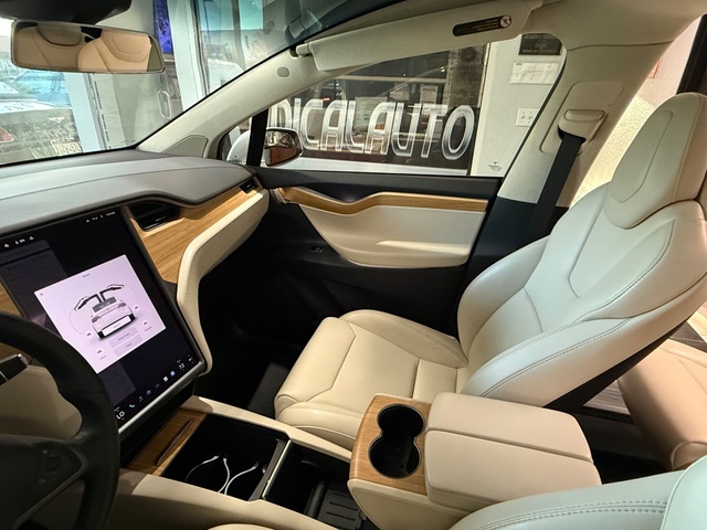 2018 Tesla Model X 100 D