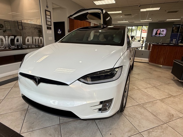 2018 Tesla Model X 100 D