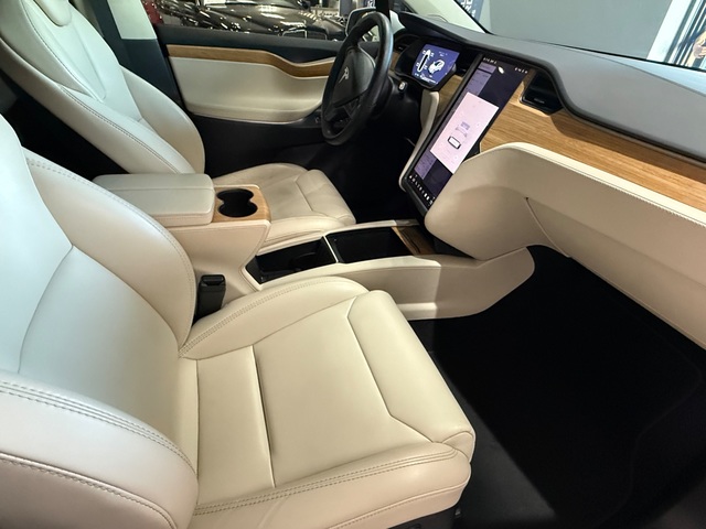 2018 Tesla Model X 100 D