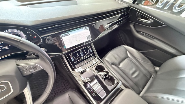 2020 Audi Q7 Premium