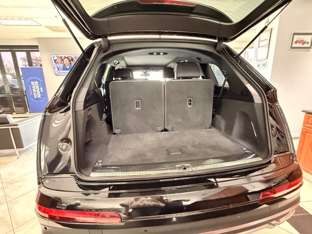 2020 Audi Q7 Premium