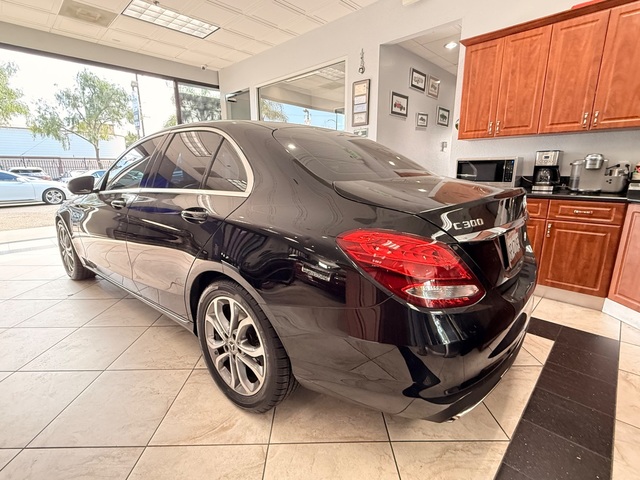 2017 Mercedes-Benz C 300 Sport