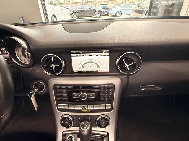 2014 Mercedes-Benz SLK 250