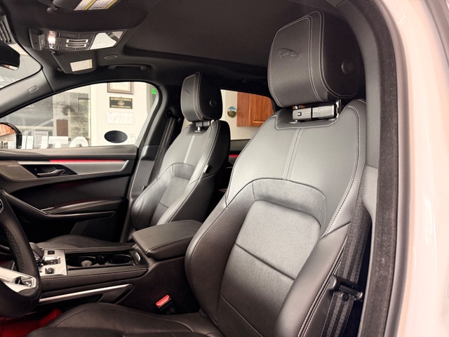 2024 Jaguar F-Pace P400 R-Dynamic S