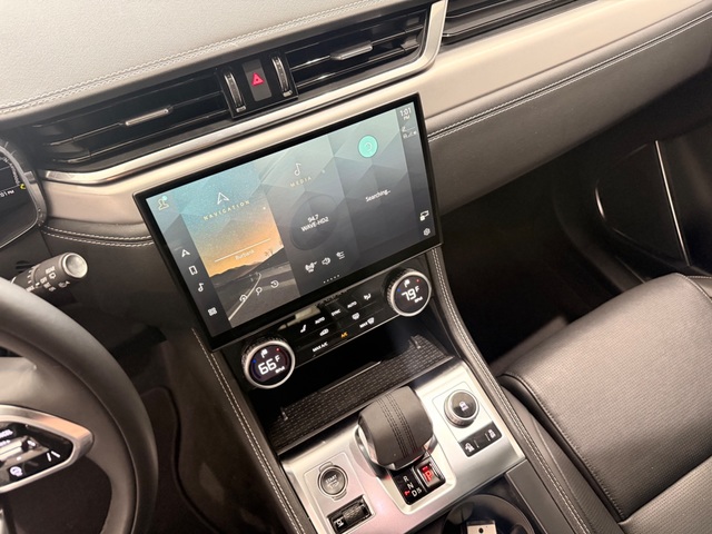 2024 Jaguar F-Pace P400 R-Dynamic S