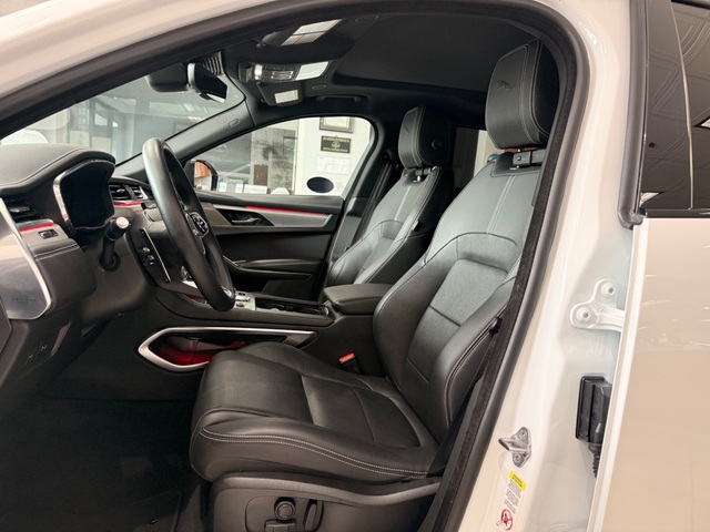 2024 Jaguar F-Pace P400 R-Dynamic S