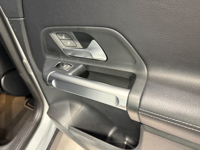 2021 Mercedes-Benz GLB 250 GLB 250