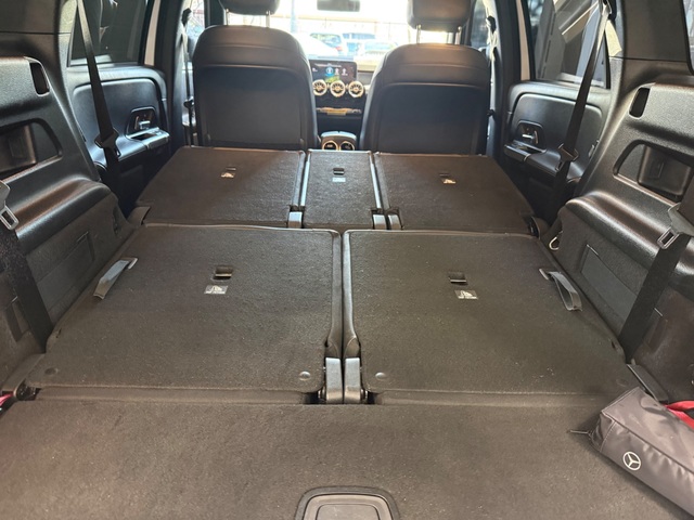 2021 Mercedes-Benz GLB 250 GLB 250