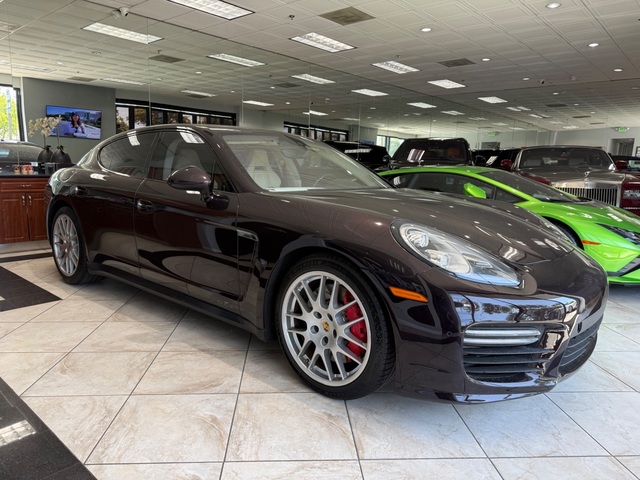 2015 Porsche Panamera GTS