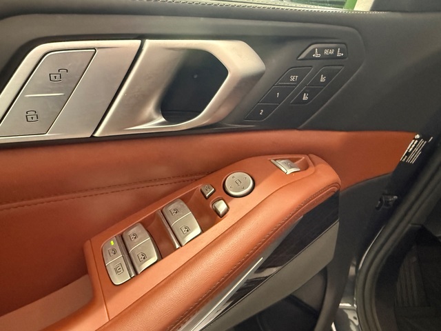 2019 BMW X7 X Drive40i