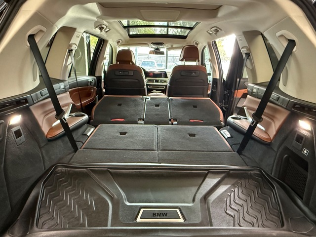 2019 BMW X7 X Drive40i