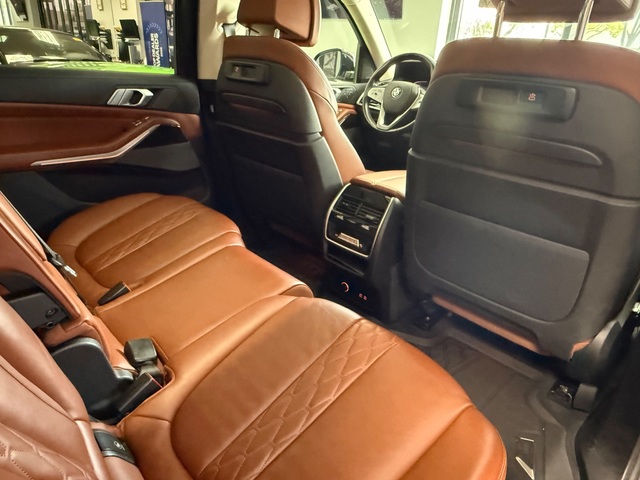 2019 BMW X7 X Drive40i