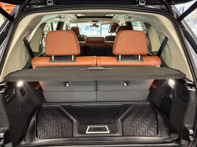 2019 BMW X7 X Drive40i