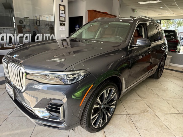 2019 BMW X7 X Drive40i
