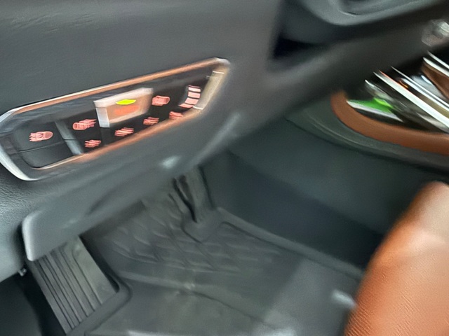 2019 BMW X7 X Drive40i