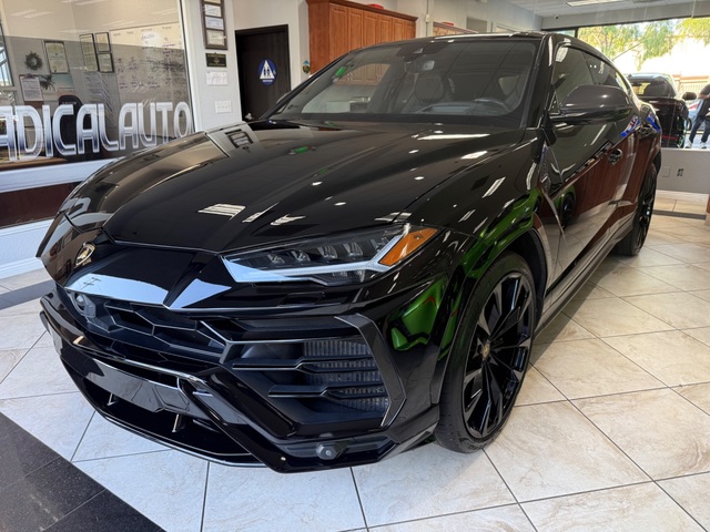 2020 Lamborghini Urus AWD