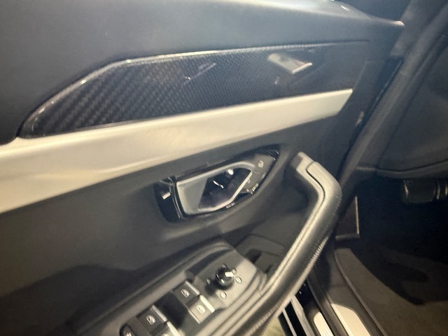 2020 Lamborghini Urus AWD