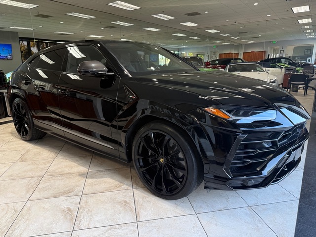 2020 Lamborghini Urus AWD