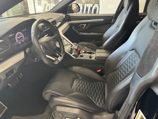 2020 Lamborghini Urus AWD