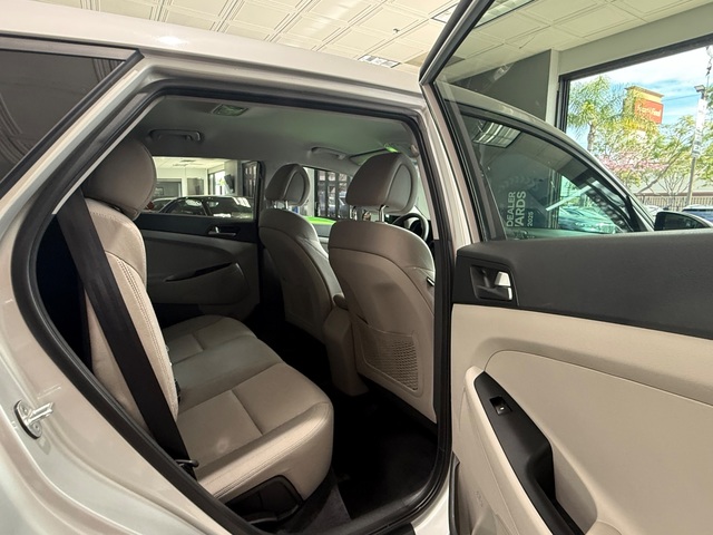 2016 Hyundai Tucson SE