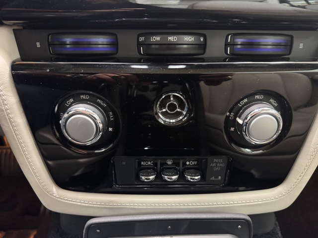 2014 Rolls-Royce Phantom DROPHEAD COUPE