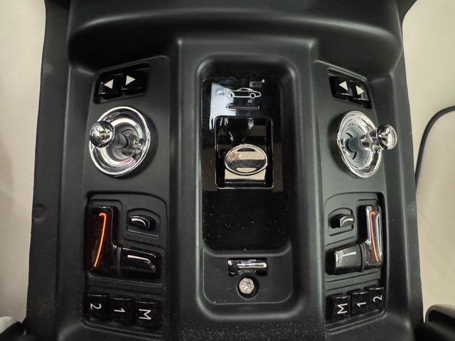 2014 Rolls-Royce Phantom DROPHEAD COUPE