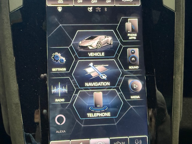 2023 Lamborghini Huracan Tecnica