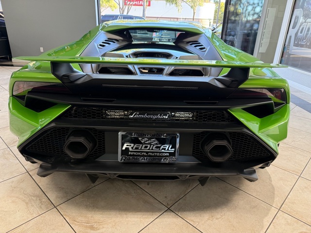 2023 Lamborghini Huracan Tecnica