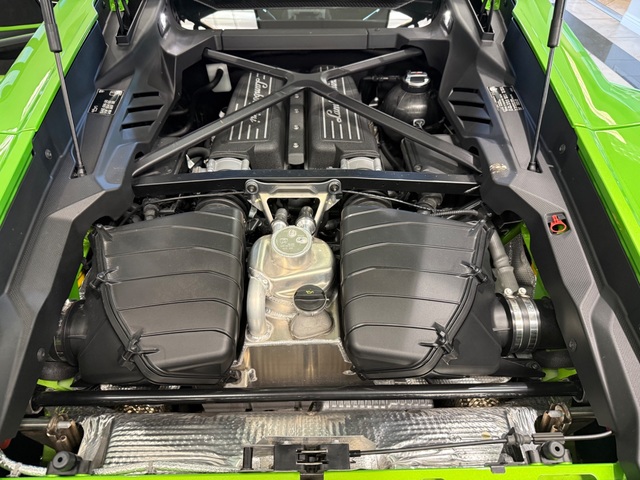 2023 Lamborghini Huracan Tecnica