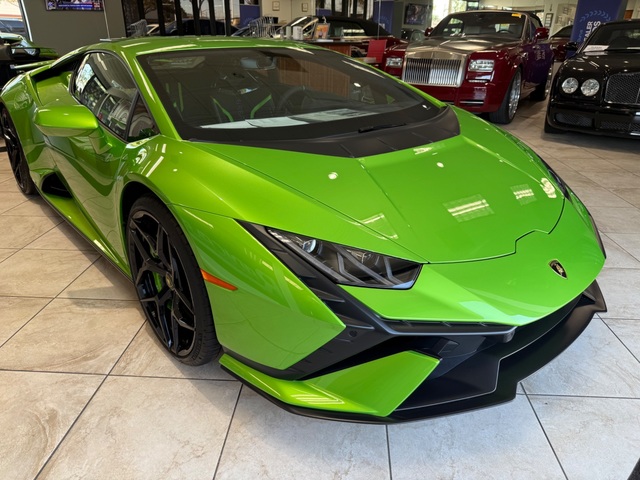 2023 Lamborghini Huracan Tecnica
