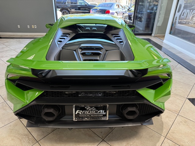2023 Lamborghini Huracan Tecnica