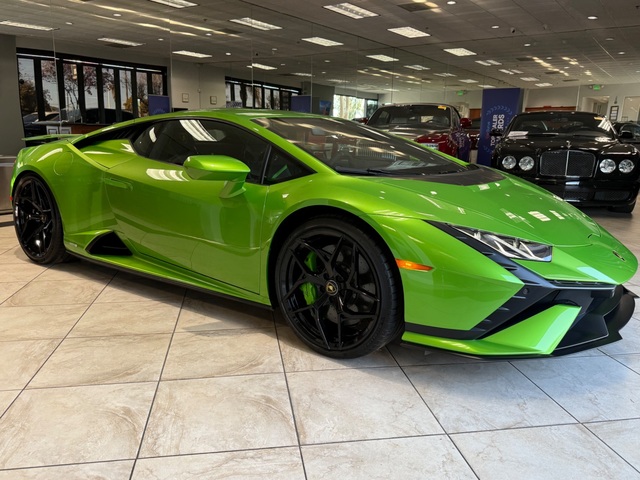 2023 Lamborghini Huracan Tecnica
