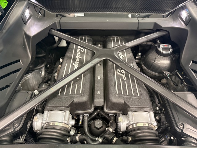 2023 Lamborghini Huracan Tecnica