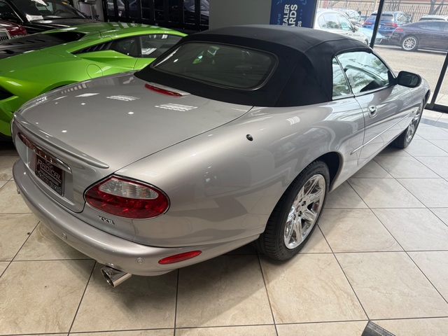 2001 Jaguar XKR