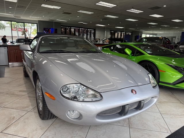 2001 Jaguar XKR