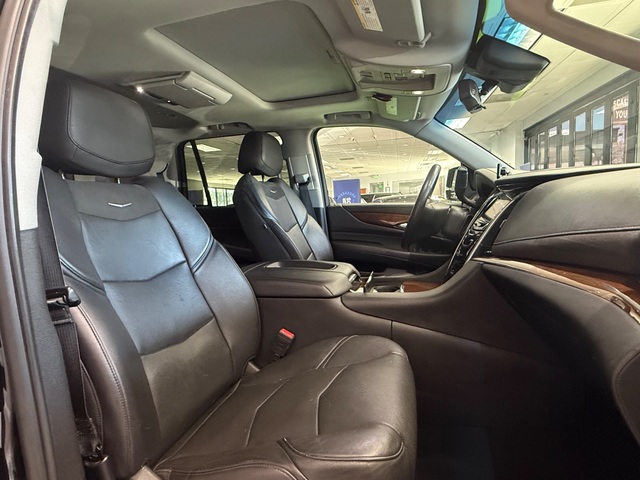 2019 Cadillac ESCALADE Luxury