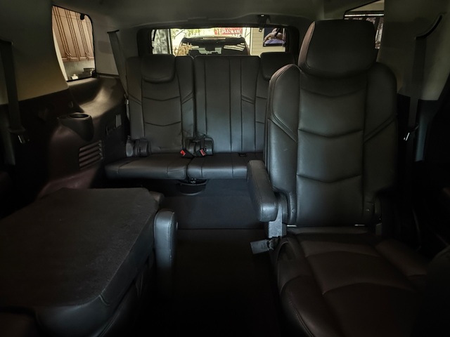 2019 Cadillac ESCALADE Luxury