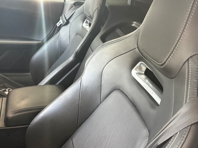 2018 Jaguar F-TYPE R-Dynamic - Photo 26