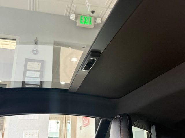 2018 Jaguar F-TYPE R-Dynamic - Photo 21