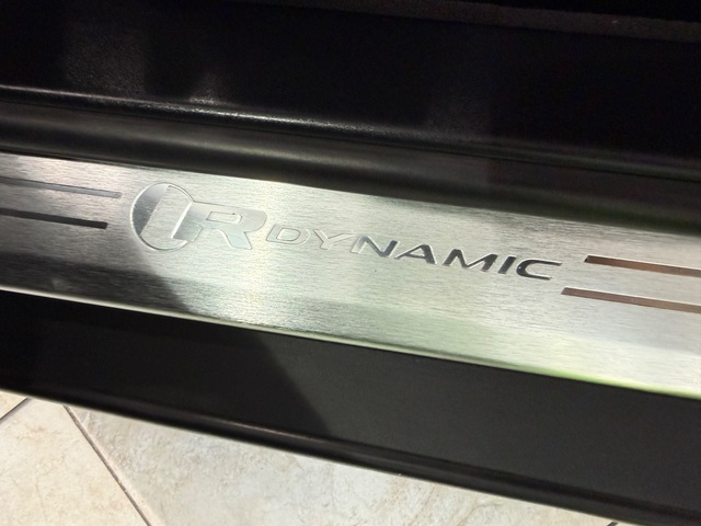 2018 Jaguar F-TYPE R-Dynamic - Photo 13