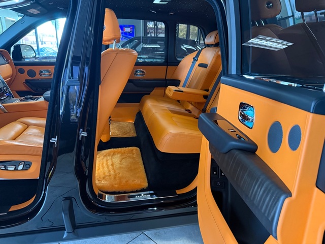2023 Rolls-Royce Cullinan